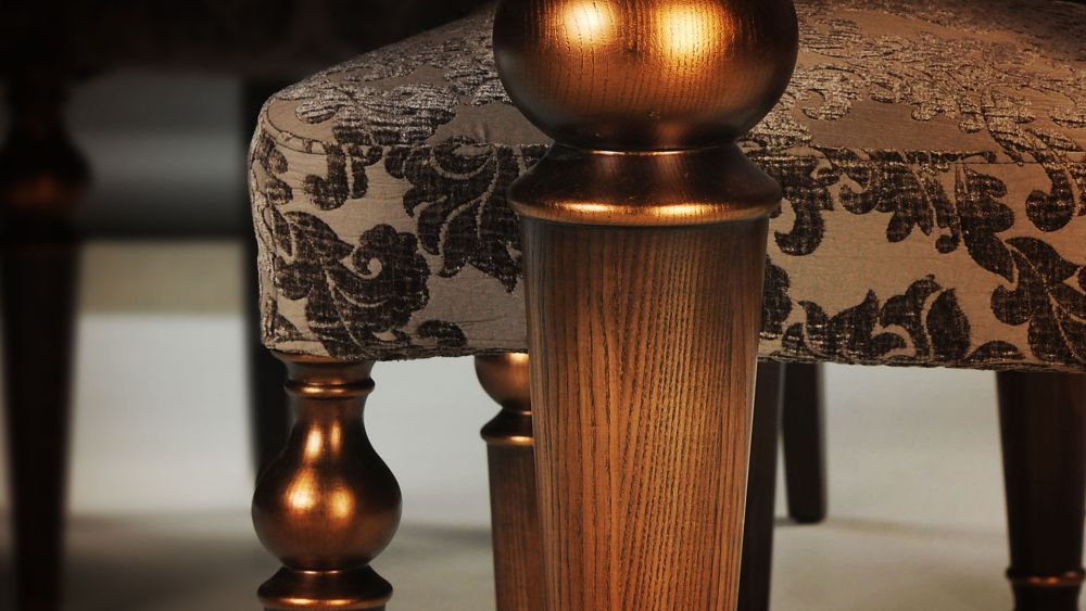 Стол «Маркиз» из массива