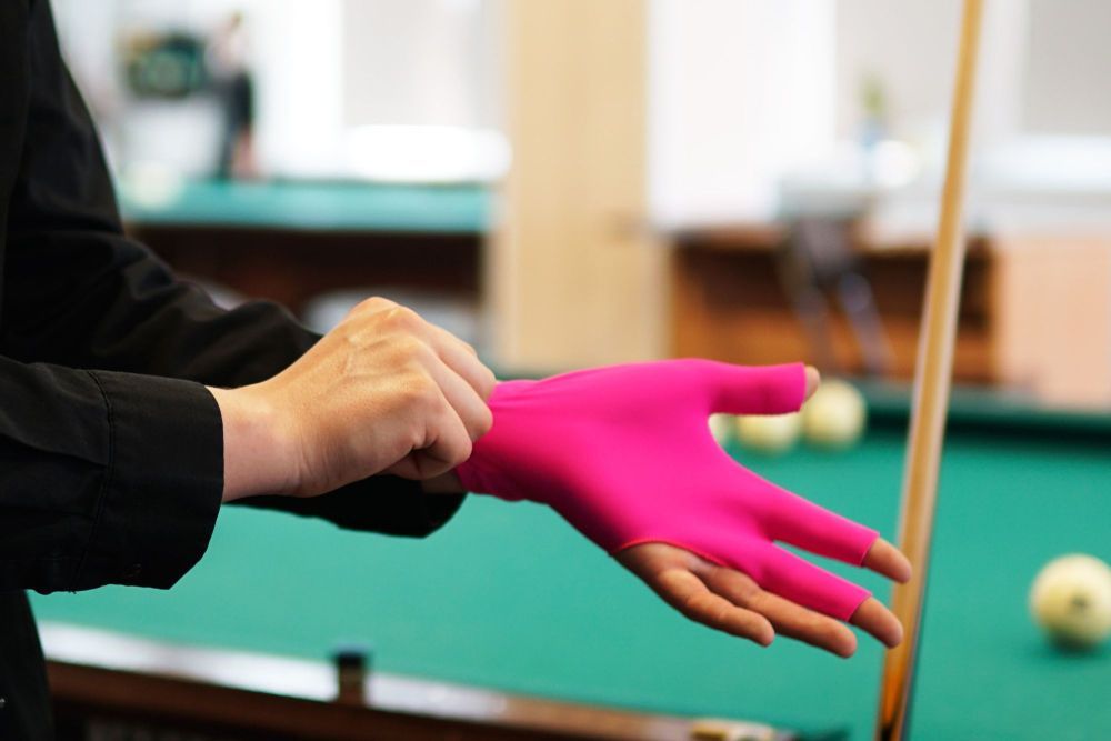 Перчатка-бильярдная Feudor Standard fuchsia S