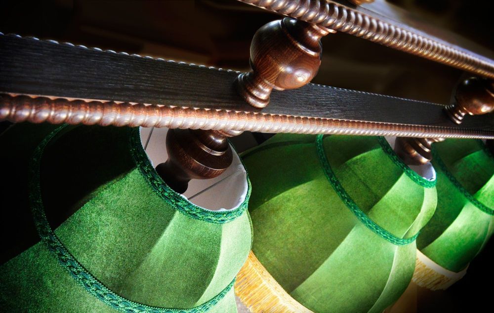 Лампа "Аристократ-2" 3пл. ясень